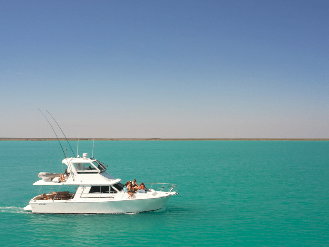 a small boat in a body of water